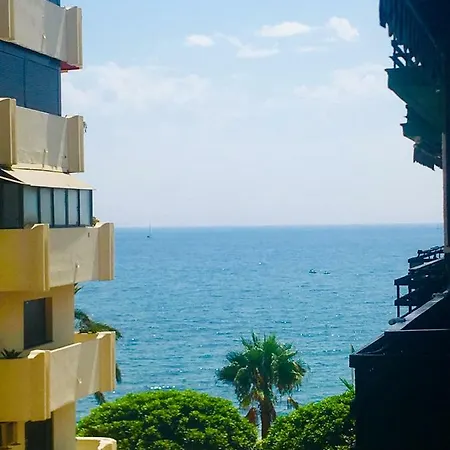 Apto En El Centro, Junto A La Playa, * מארבלה